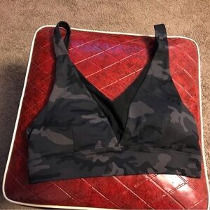 Zyia Forest Camo Adjustable Mesh Bra Size Medium Excellent Preowned Condition
